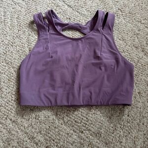 Lululemon strong front sports bra 8